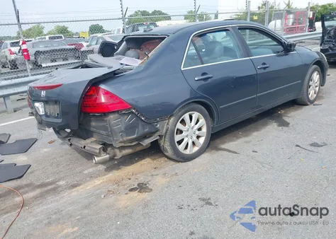 2006 Honda Accord 3.0 Ex из США, поврежденный, VIN 1HGCM66526A016762